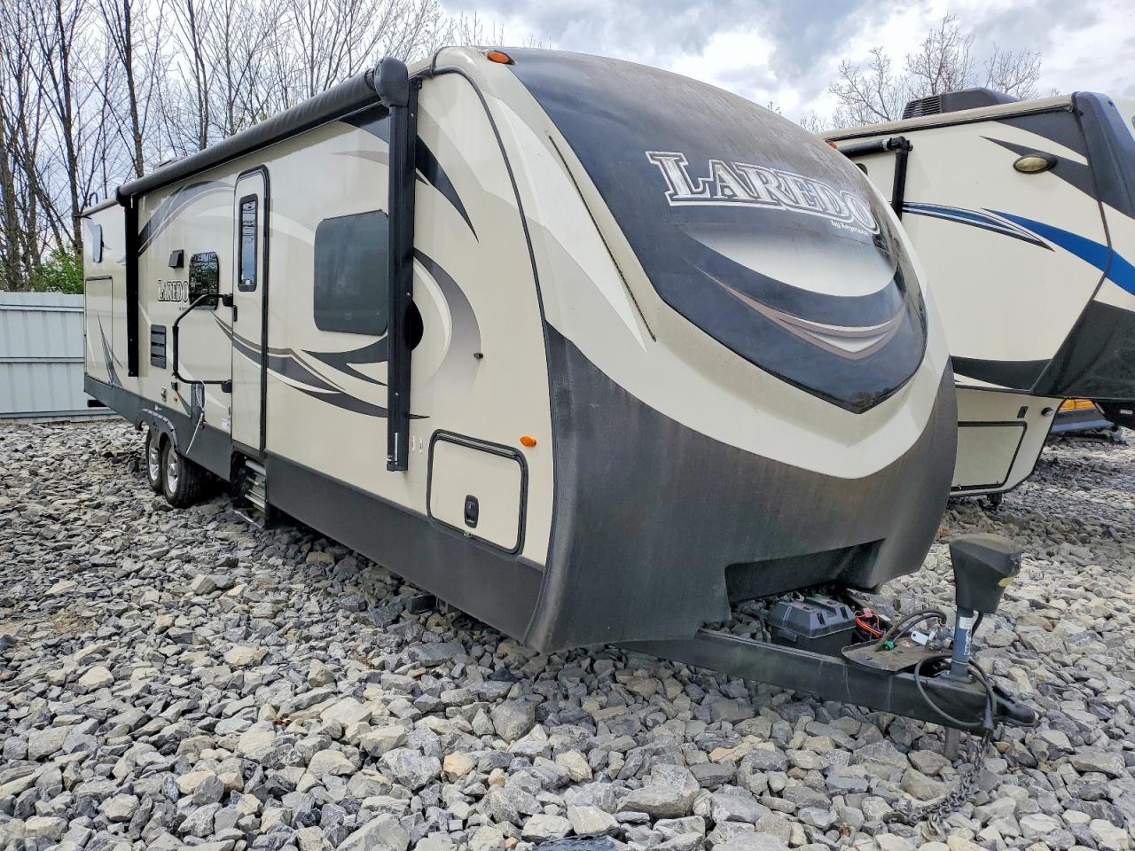 2017 KEYSTONE Laredo VIN 4YDT33322HV601117 photo 1