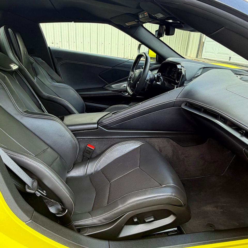 2024 Chevrolet Corvette VIN 1G1YA3D44R5102702 photo 6