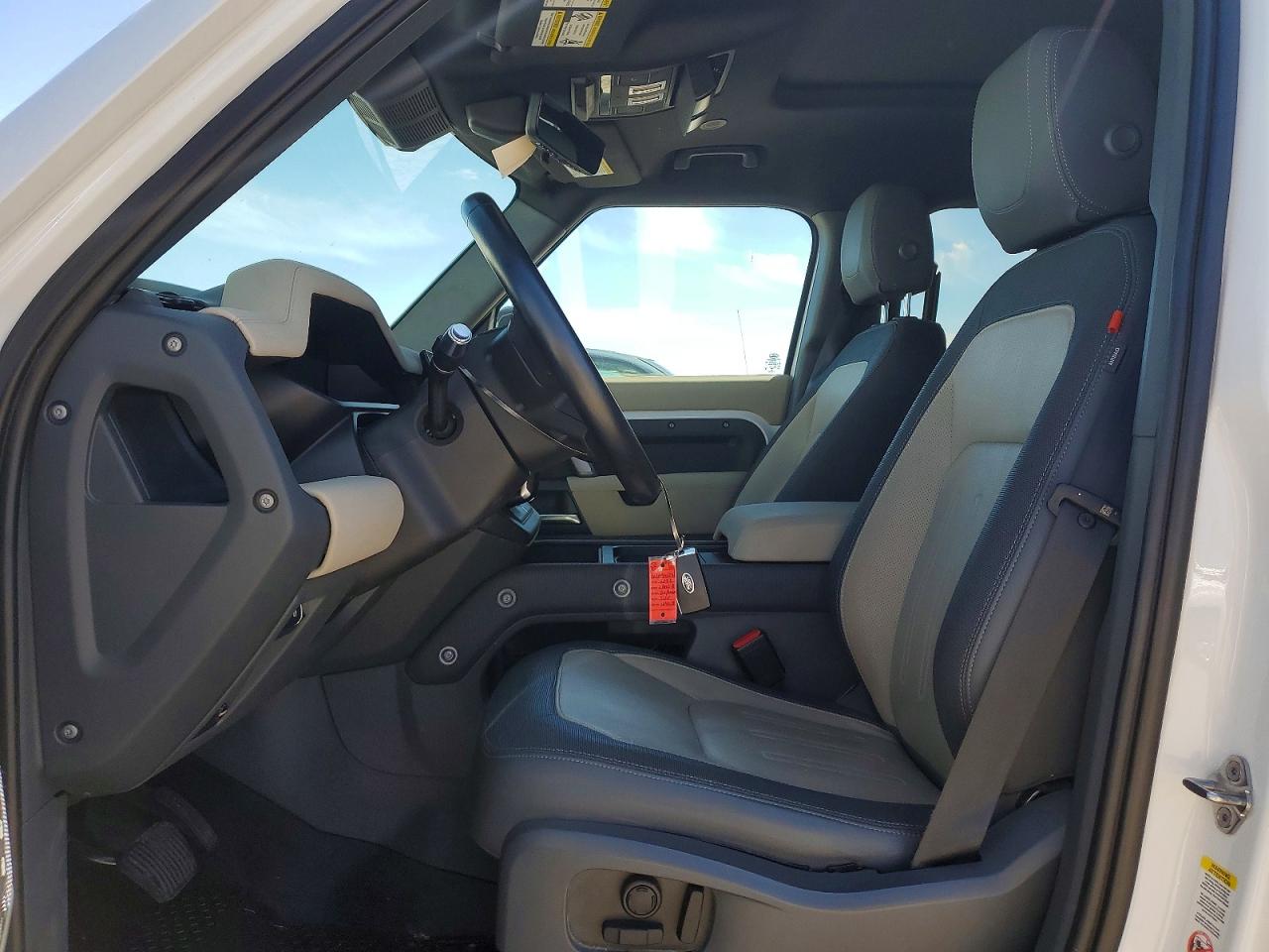 2022 LAND Defender VIN SALE27RU1N2094506 photo 7