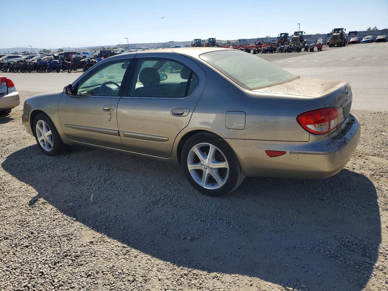 2002 Infiniti I35 VIN JNKDA31A92T007505 photo 2