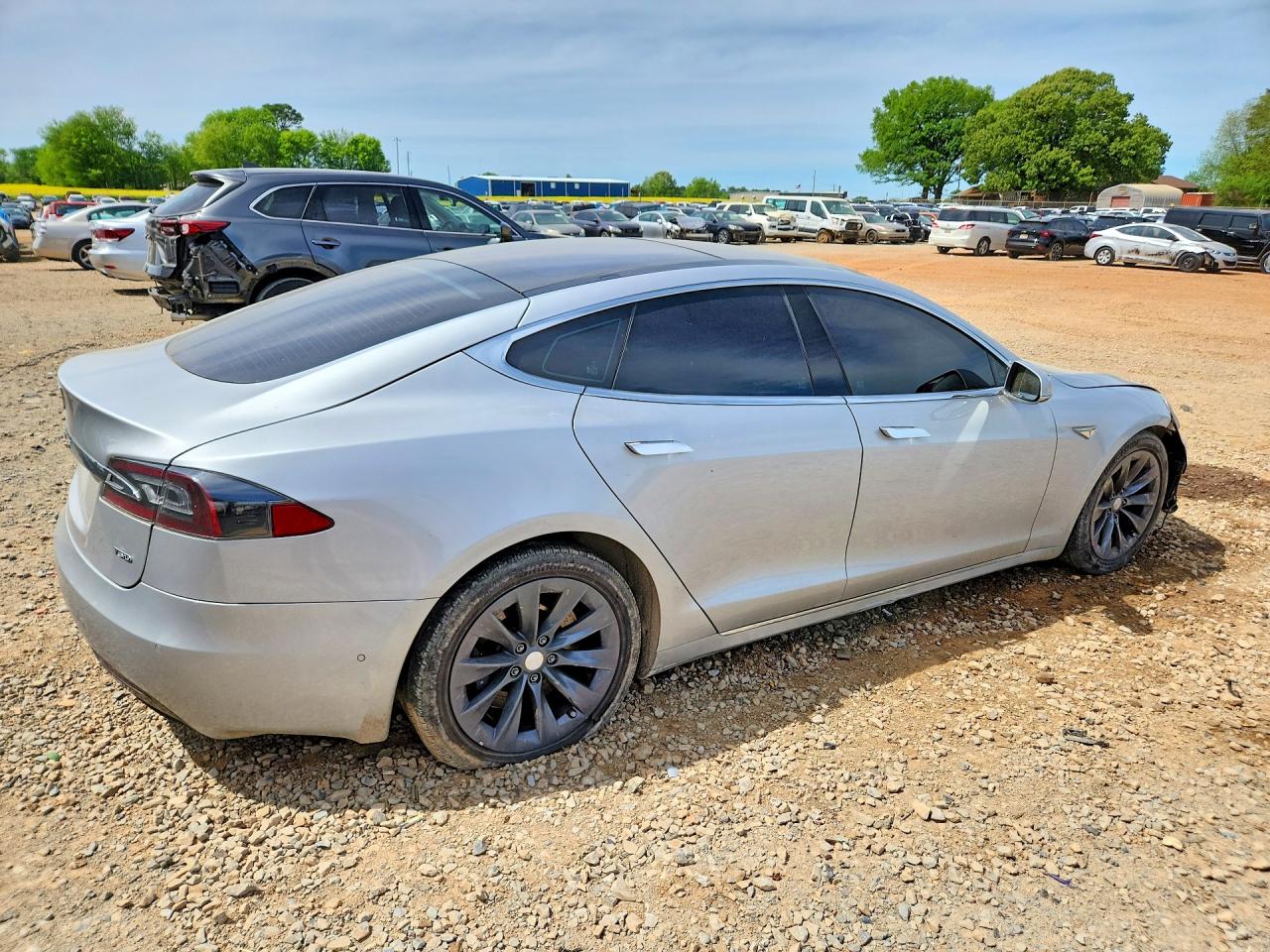 2016 Tesla Model s VIN 5YJSA1E2XGF161943 photo 3