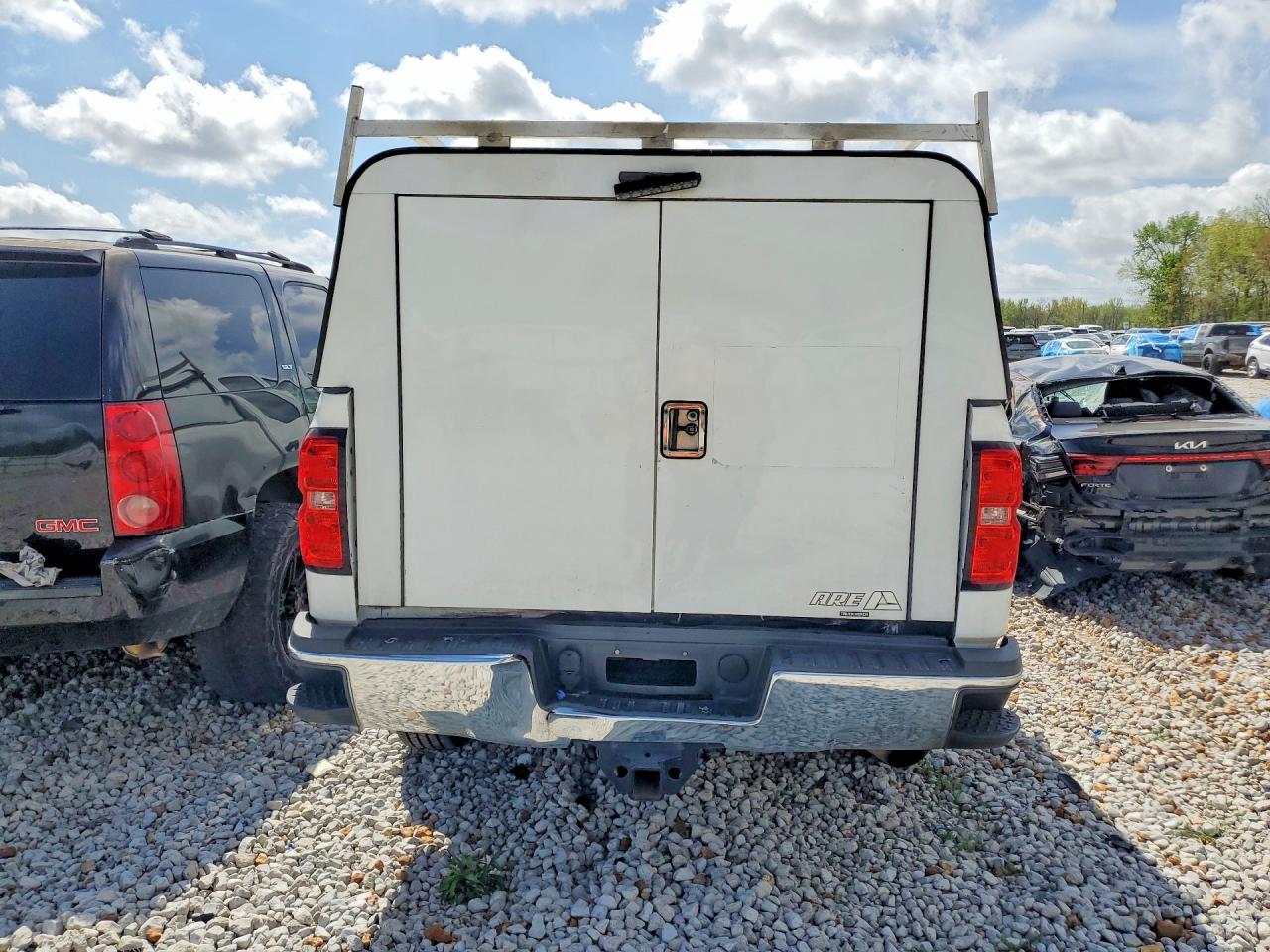 2019 Chevrolet All models VIN 2GC2CREG4K1136388 photo 6
