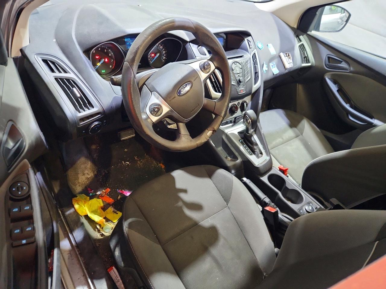 2012 Ford Focus VIN 1FAHP3F26CL299351 photo 8