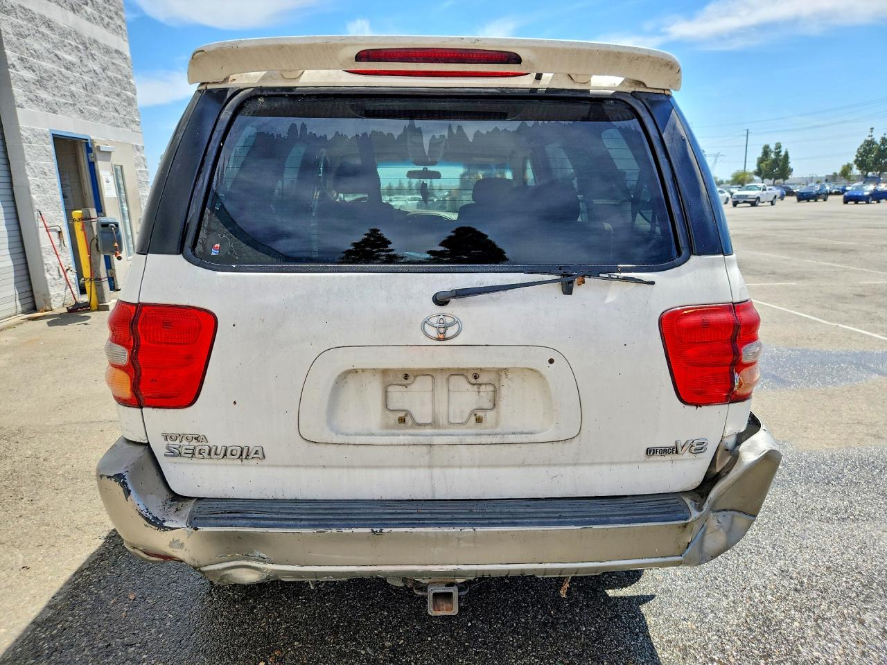 2003 Toyota Sequoia VIN 5TDZT34A83S155884 photo 6