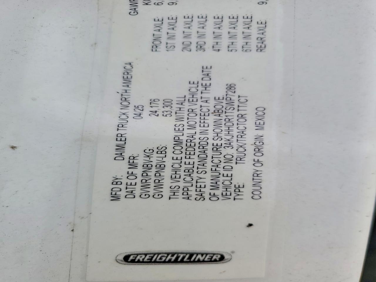 2026 FREIGHTLINER All other VIN 3AKJHHDR1TSWP7286 photo 10