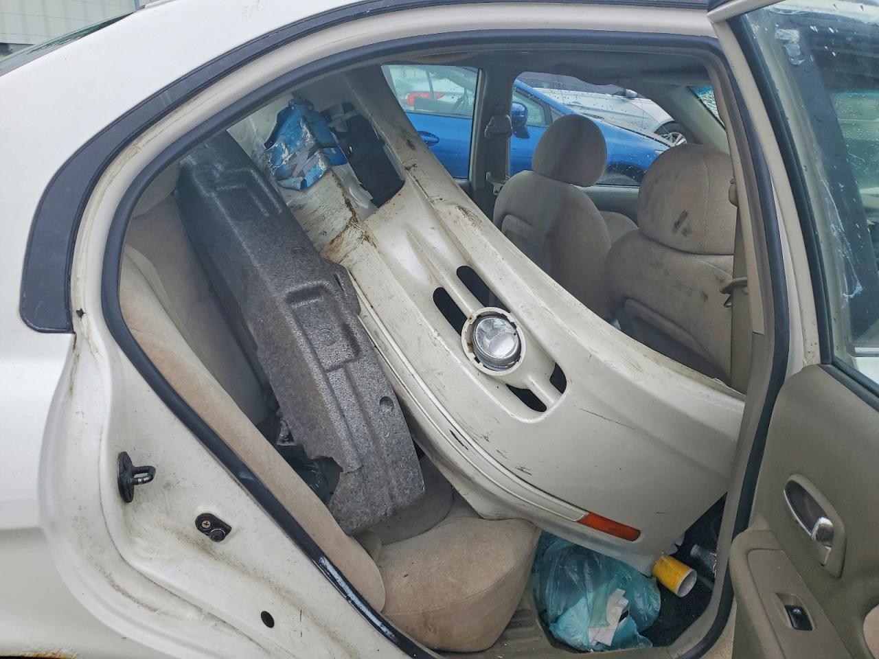 2004 Hyundai Sonata VIN KMHWF25S04A980887 photo 10