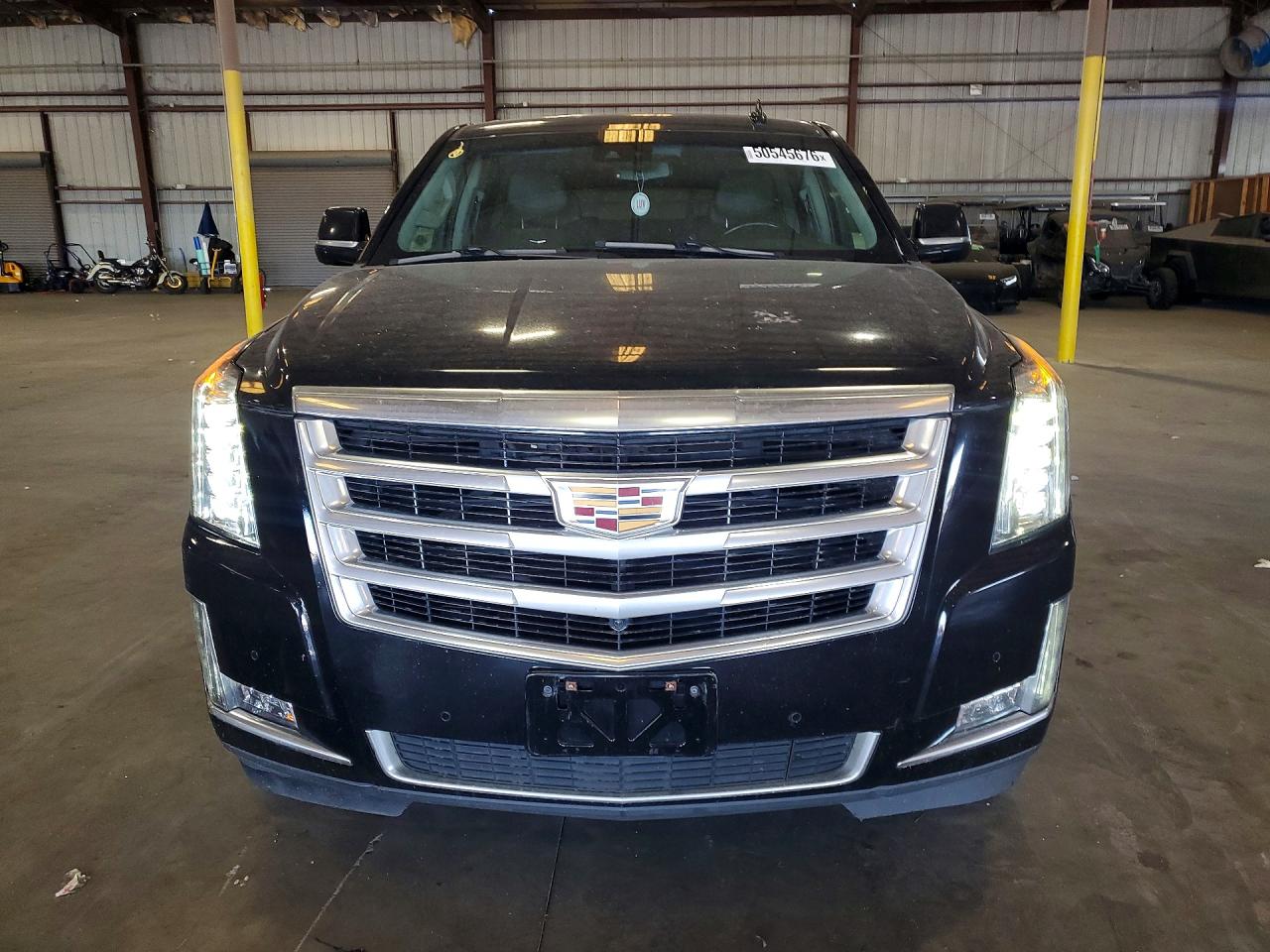 2018 Cadillac Escalade VIN 1GYS4BKJ7JR395770 photo 5