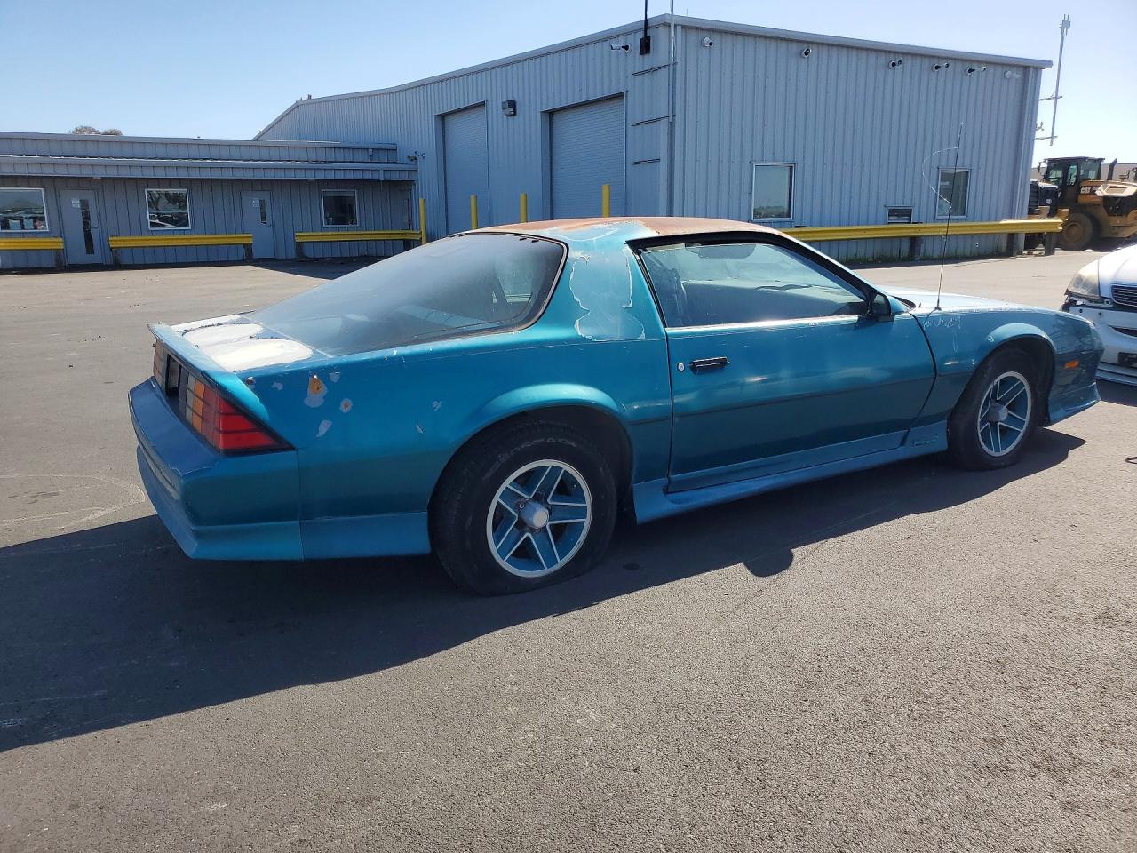 1992 Chevrolet Camaro VIN 1G1FP23T5NL133813 photo 3
