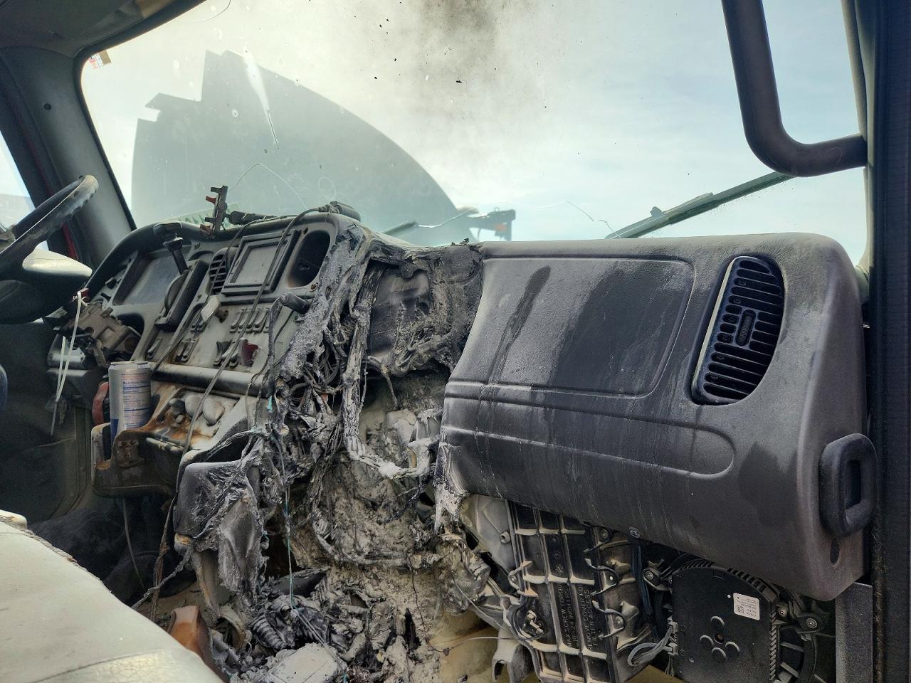 2018 FREIGHTLINER All other VIN 1FVACWFC4JHJJ9094 photo 5