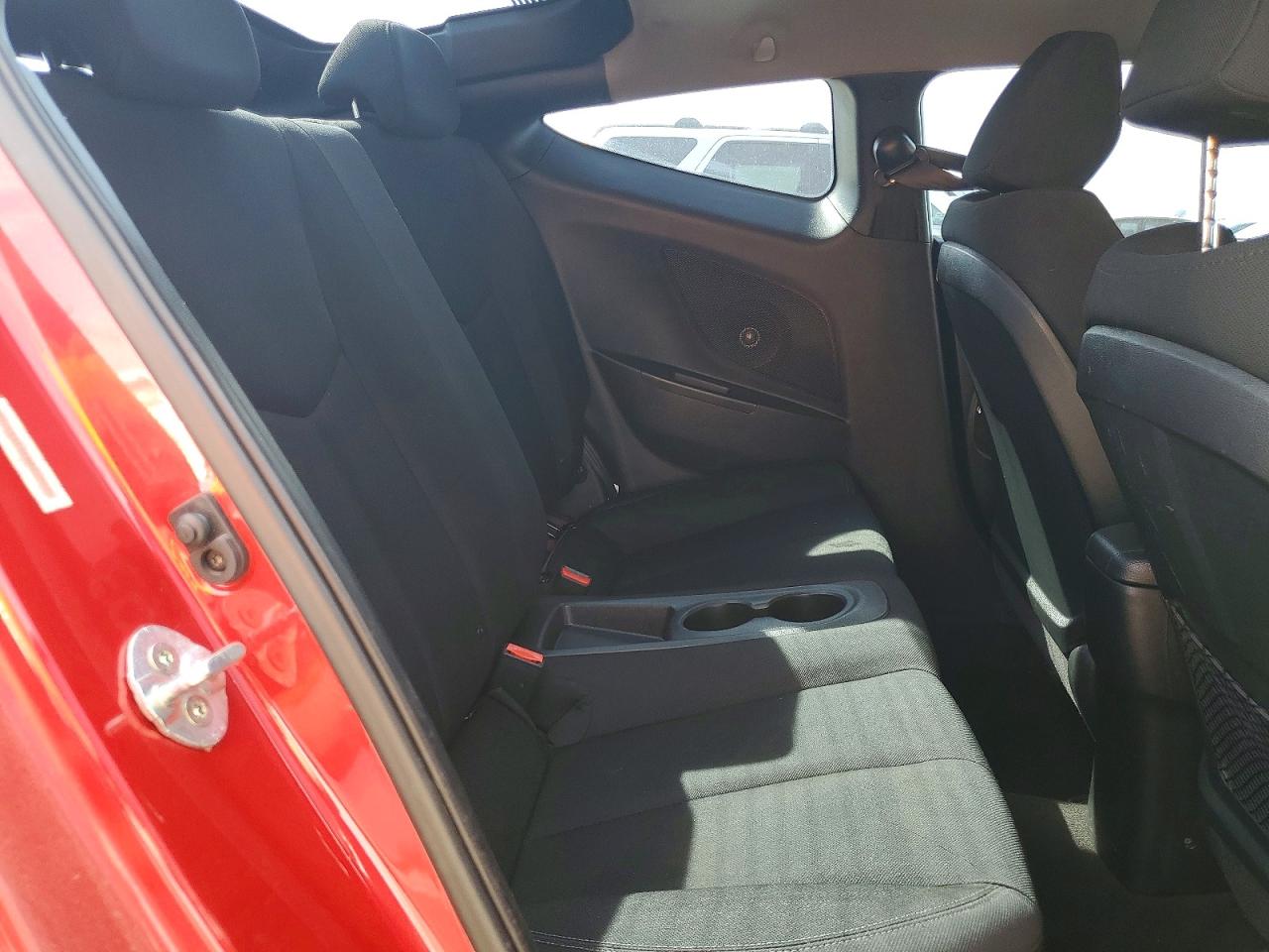 2015 Hyundai Veloster VIN KMHTC6AE5FU221771 photo 10