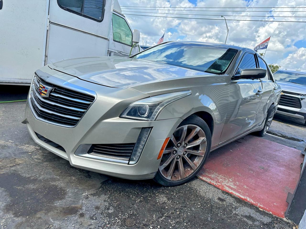 2016 Cadillac Cts VIN 1G6AX5SX9G0110193 photo 2