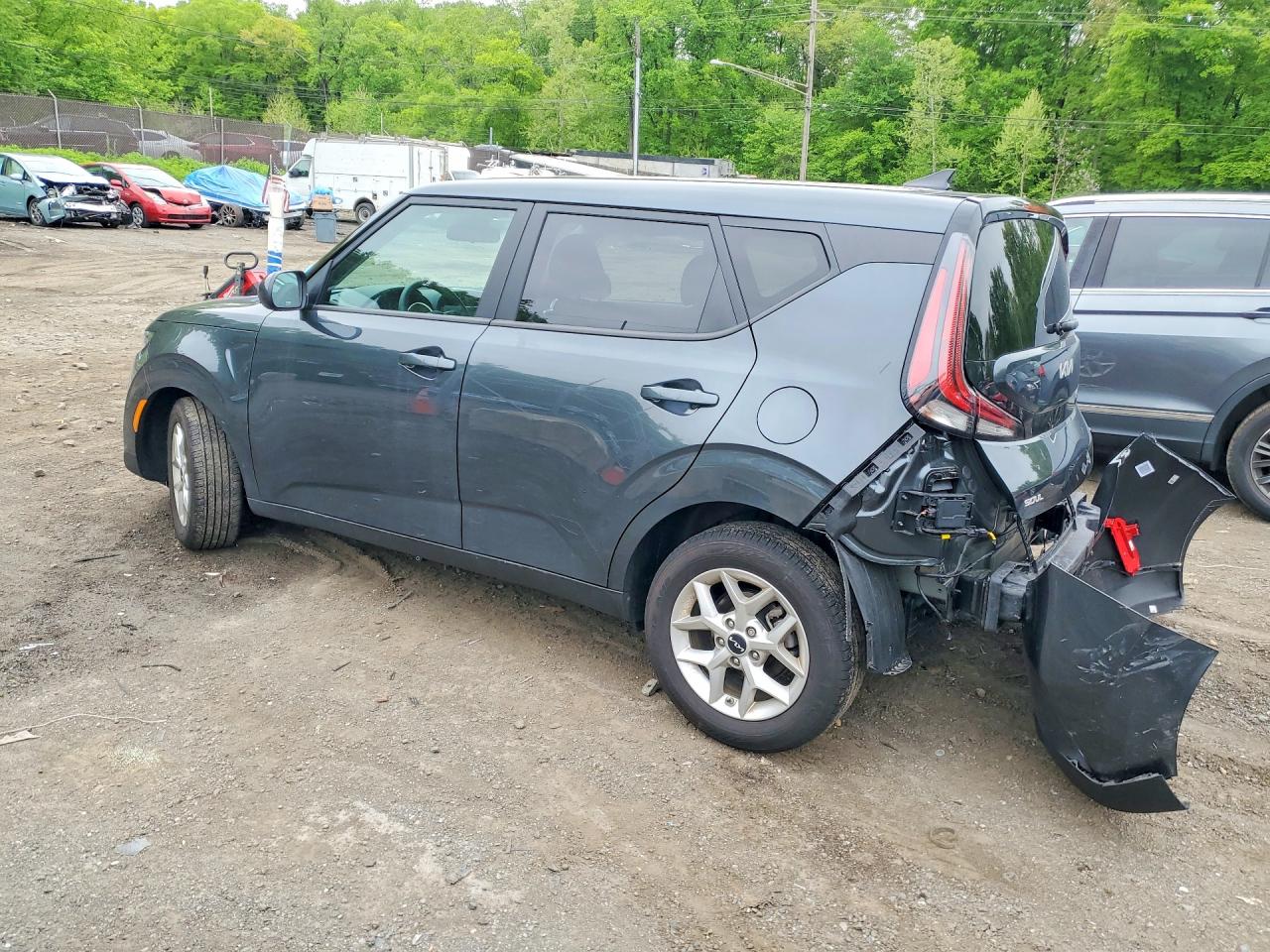 2025 KIA Soul VIN KNDJ23AU2S7255678 photo 2