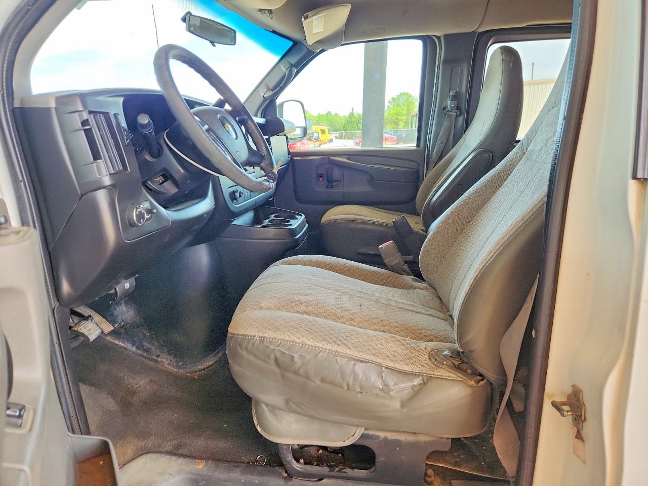 2012 Chevrolet Express VIN 1GAZG1FAXC1148740 photo 7