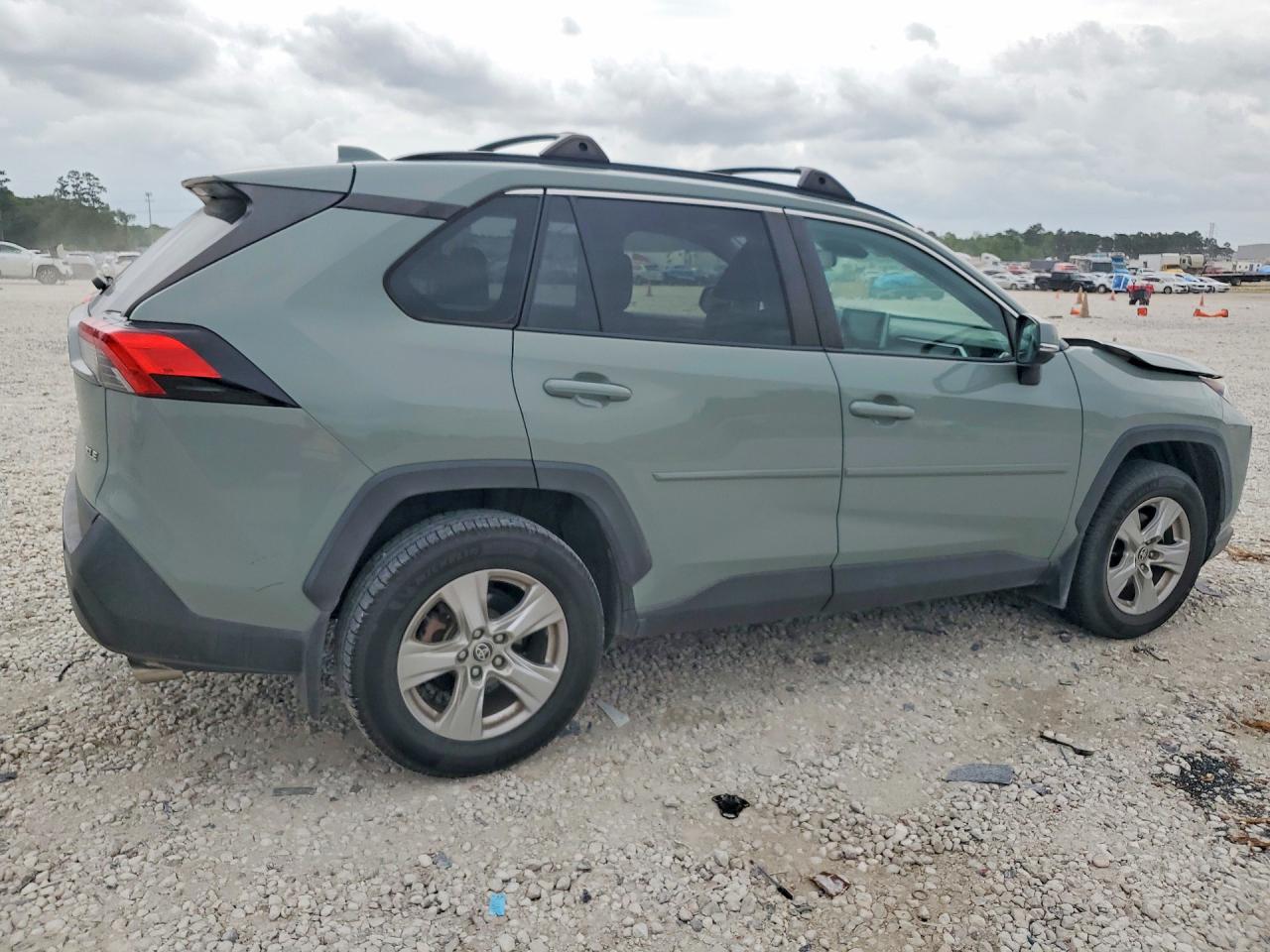 2019 Toyota Rav4 VIN JTMW1RFV0KD516532 photo 3