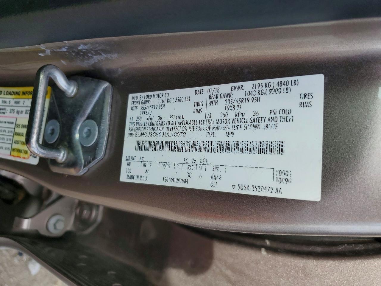 2018 Lincoln Mkc VIN 5LMCJ3C96JUL18679 photo 12