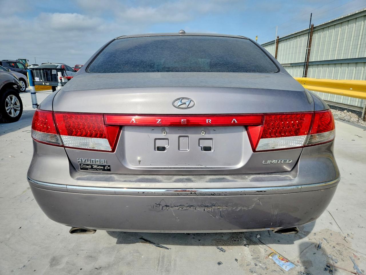 2008 HYUNDAI Azera VIN KMHFC46F88A254416 photo 6