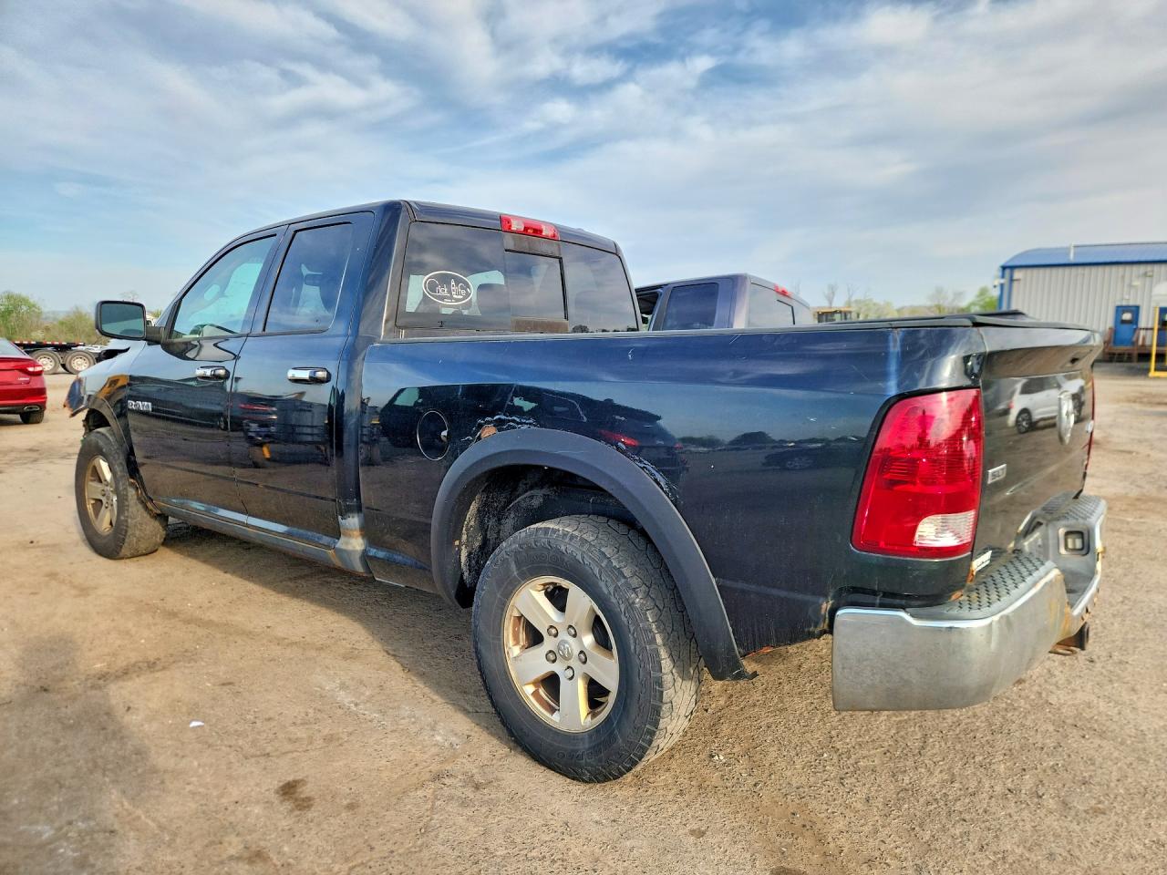2010 Dodge Ram 1500 VIN 1D7RV1GP0AS100631 photo 2