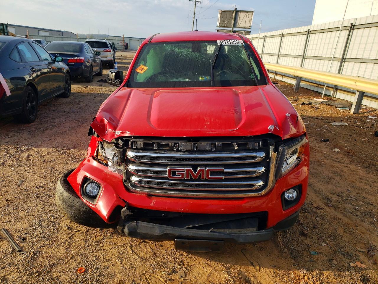 2016 GMC Canyon VIN 1GTG6CE31G1110352 photo 5