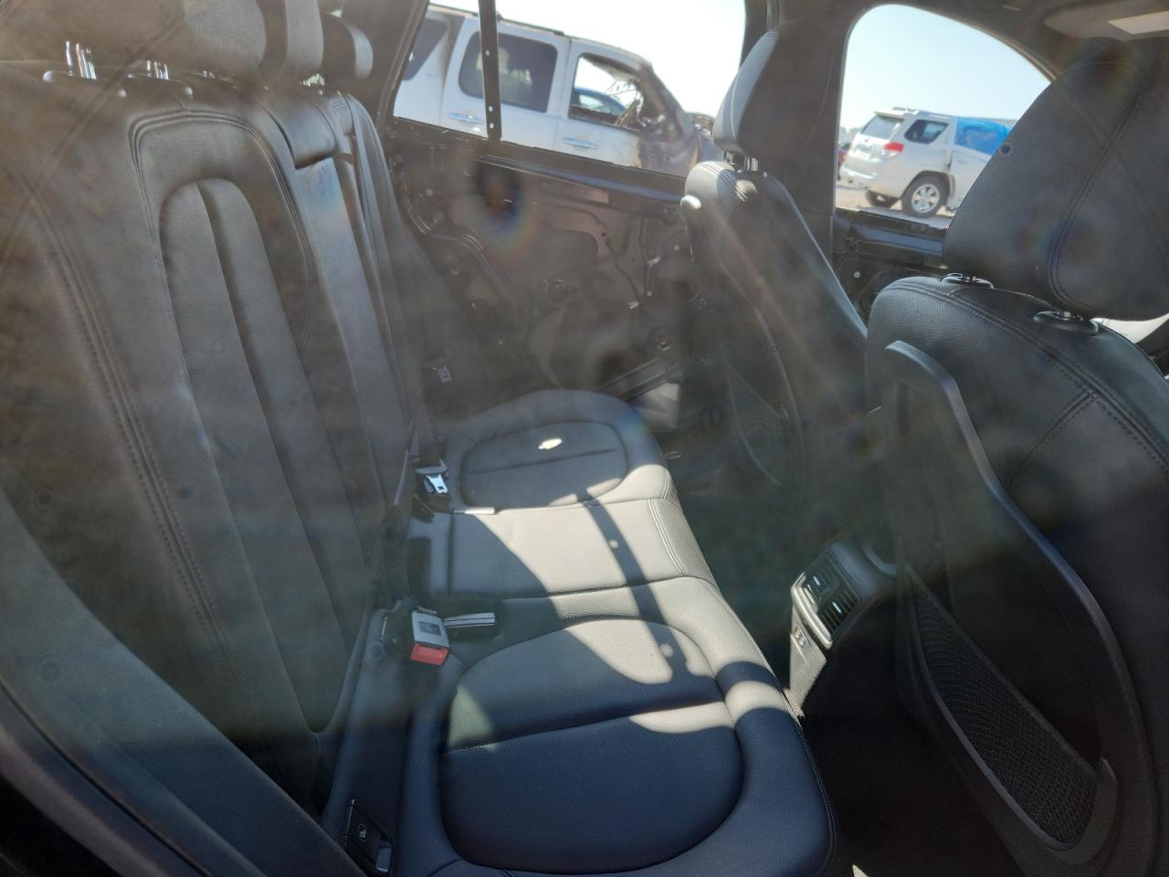 2019 BMW X1 VIN WBXHU7C57K3H46363 photo 11