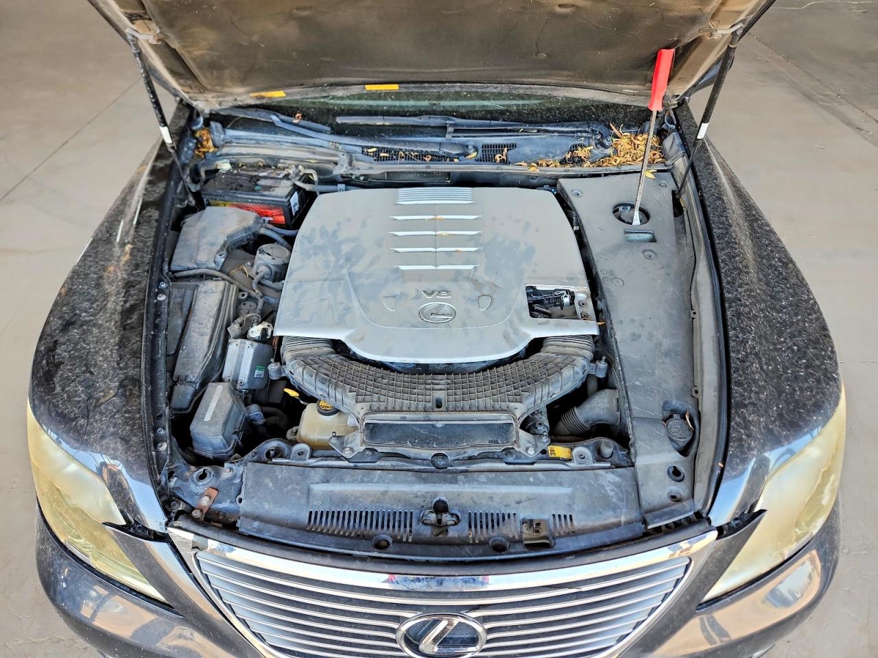 2007 Lexus Ls460 VIN JTHGL46F575000824 photo 11