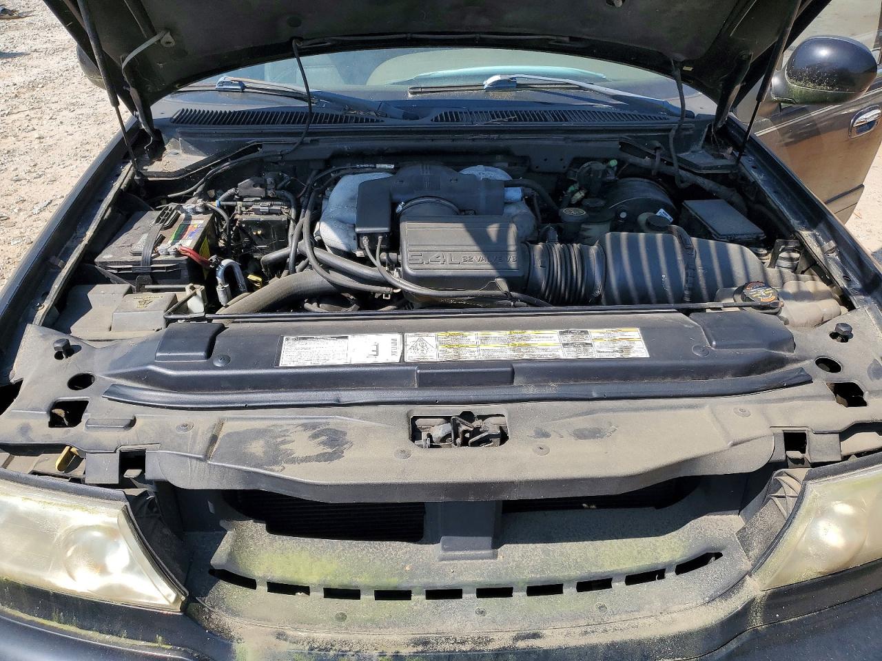 2000 Lincoln Navigator VIN 5LMPU28A9YLJ00290 photo 12