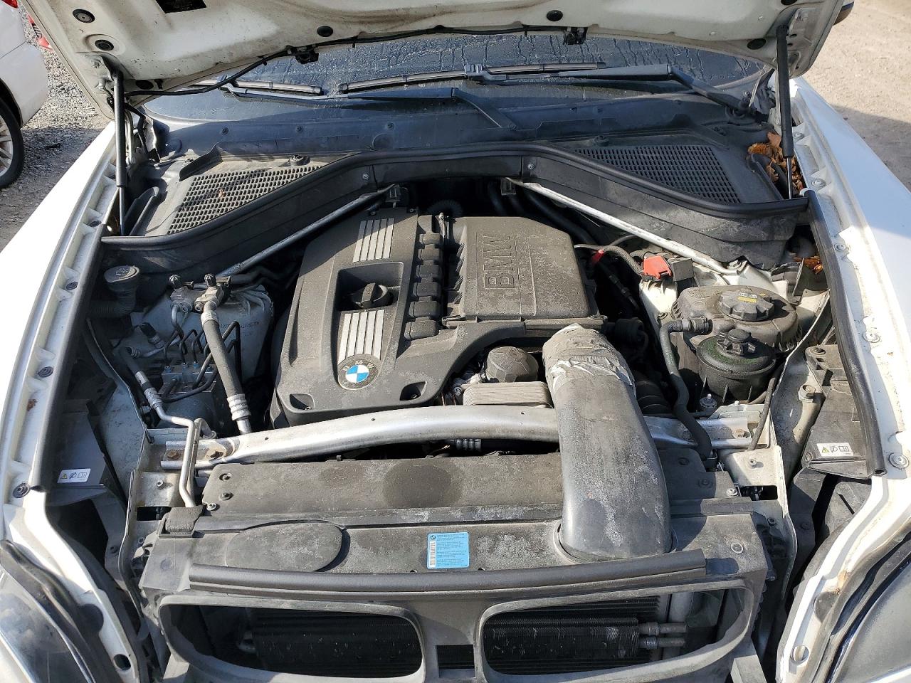 2010 BMW X6 VIN 5UXFG4C55AL226070 photo 11