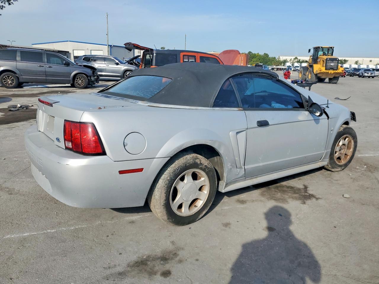2000 Ford Mustang VIN 1FAFP4448YF145960 photo 3