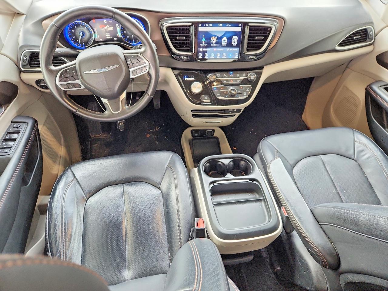 2018 Chrysler Pacifica VIN 2C4RC1BG4JR233434 photo 8