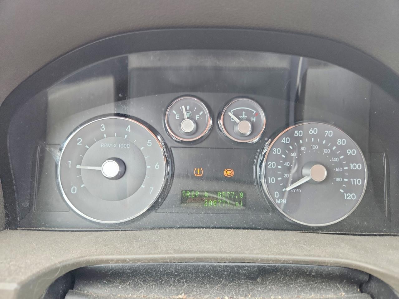 2008 Mercury Milan VIN 3MEHM08188R600831 photo 9
