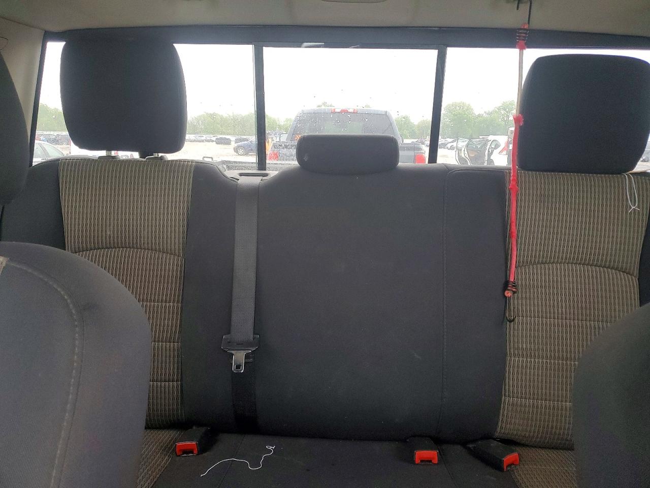 2011 Dodge Ram 1500 VIN 1D7RV1GT9BS599833 photo 10