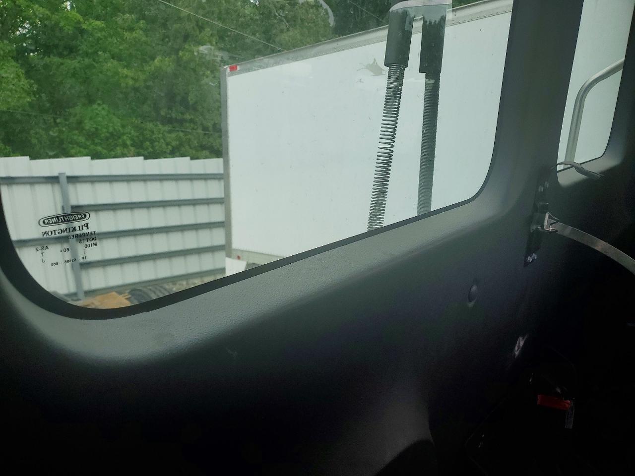 2023 FREIGHTLINER All other VIN 3AKJHTDV8PDUC7873 photo 6