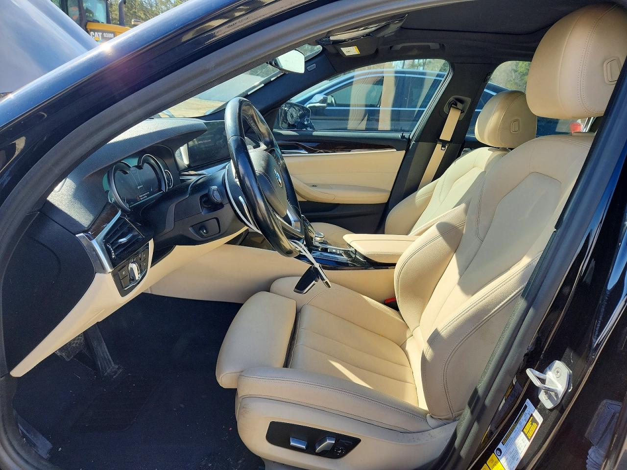 2018 BMW 5 series VIN WBAJA9C5XJB034303 photo 7
