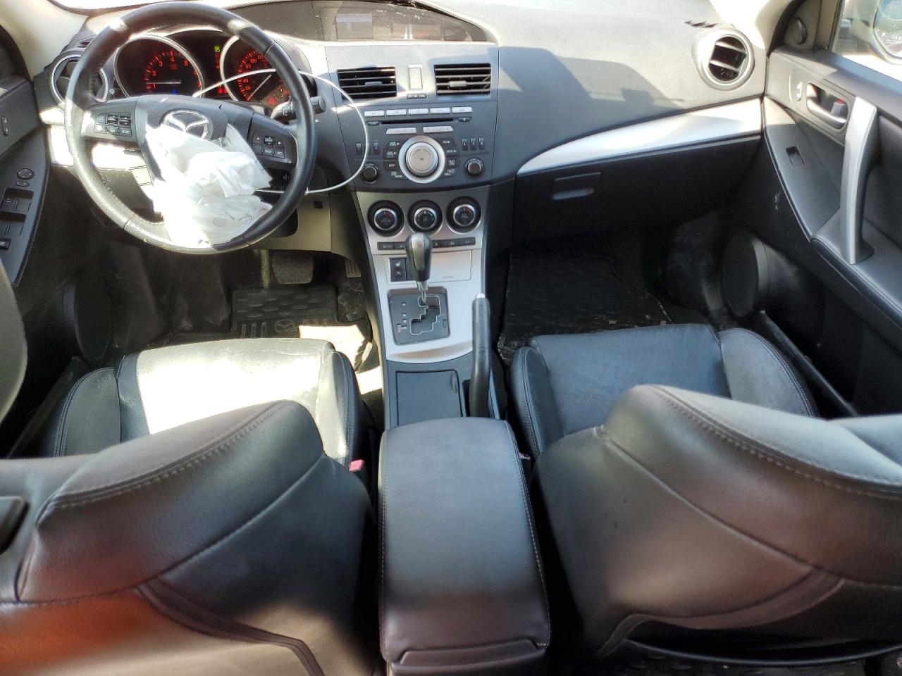 2011 Mazda Mazda3 VIN JM1BL1M50B1406417 photo 8