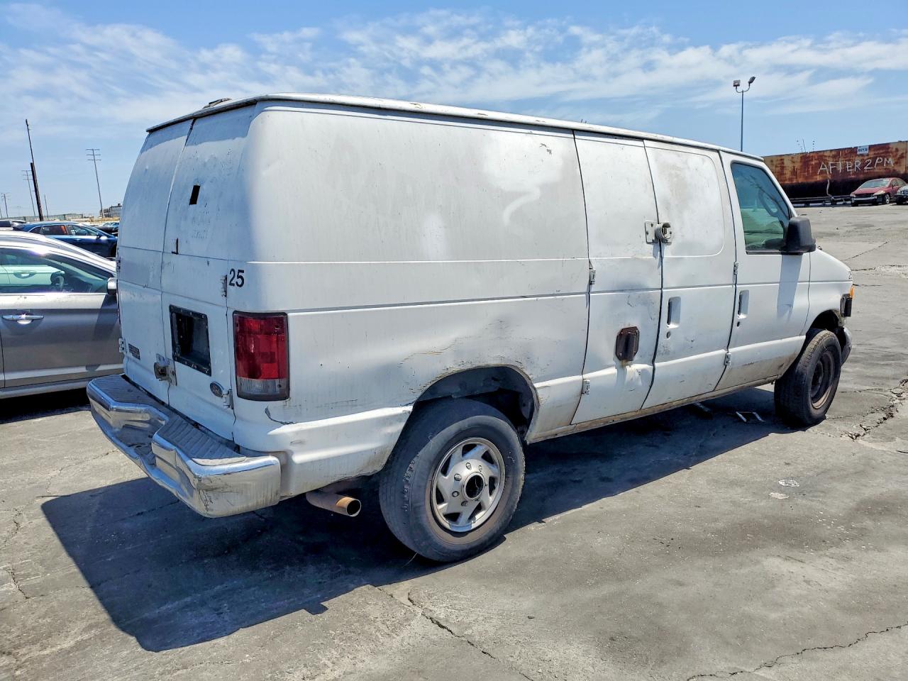 2003 Ford Econoline VIN 1FTSE34LX3HB98513 photo 3
