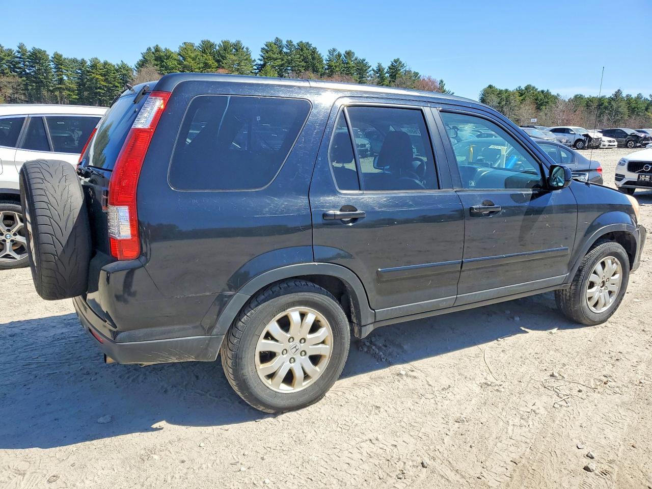 2005 Honda Crv VIN SHSRD78965U325891 photo 3