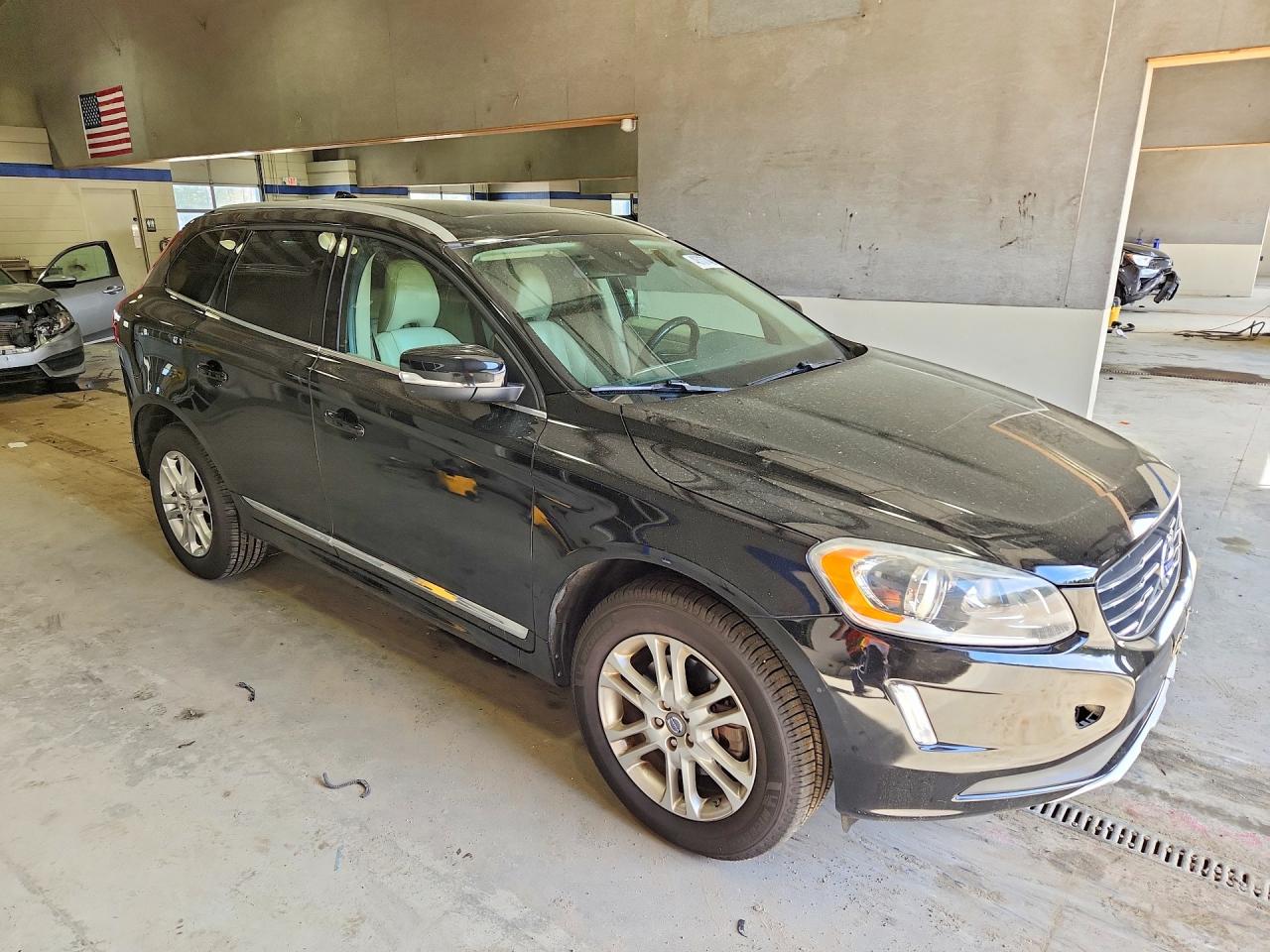 2014 VOLV Xc60 VIN YV4952DL9E2532896 photo 4