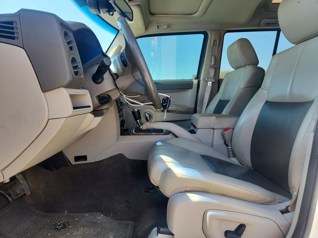 2006 Jeep Commander VIN 1J8HG58266C366868 photo 7
