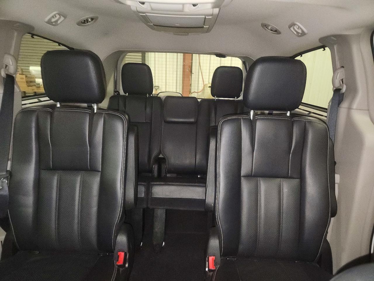 2013 Chrysler Minivan VIN 2C4RC1CG2DR714866 photo 10
