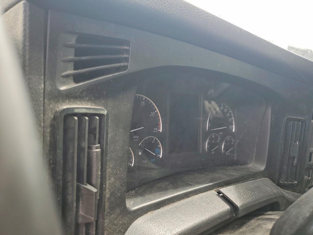 2023 FREIGHTLINER All other VIN 3AKJHHDR0PSUD4117 photo 8