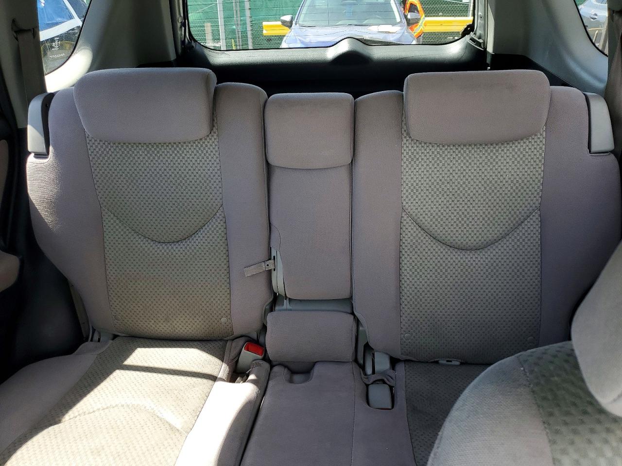 2007 TOYOTA Rav4 base VIN JTMBK33V176025170 photo 10