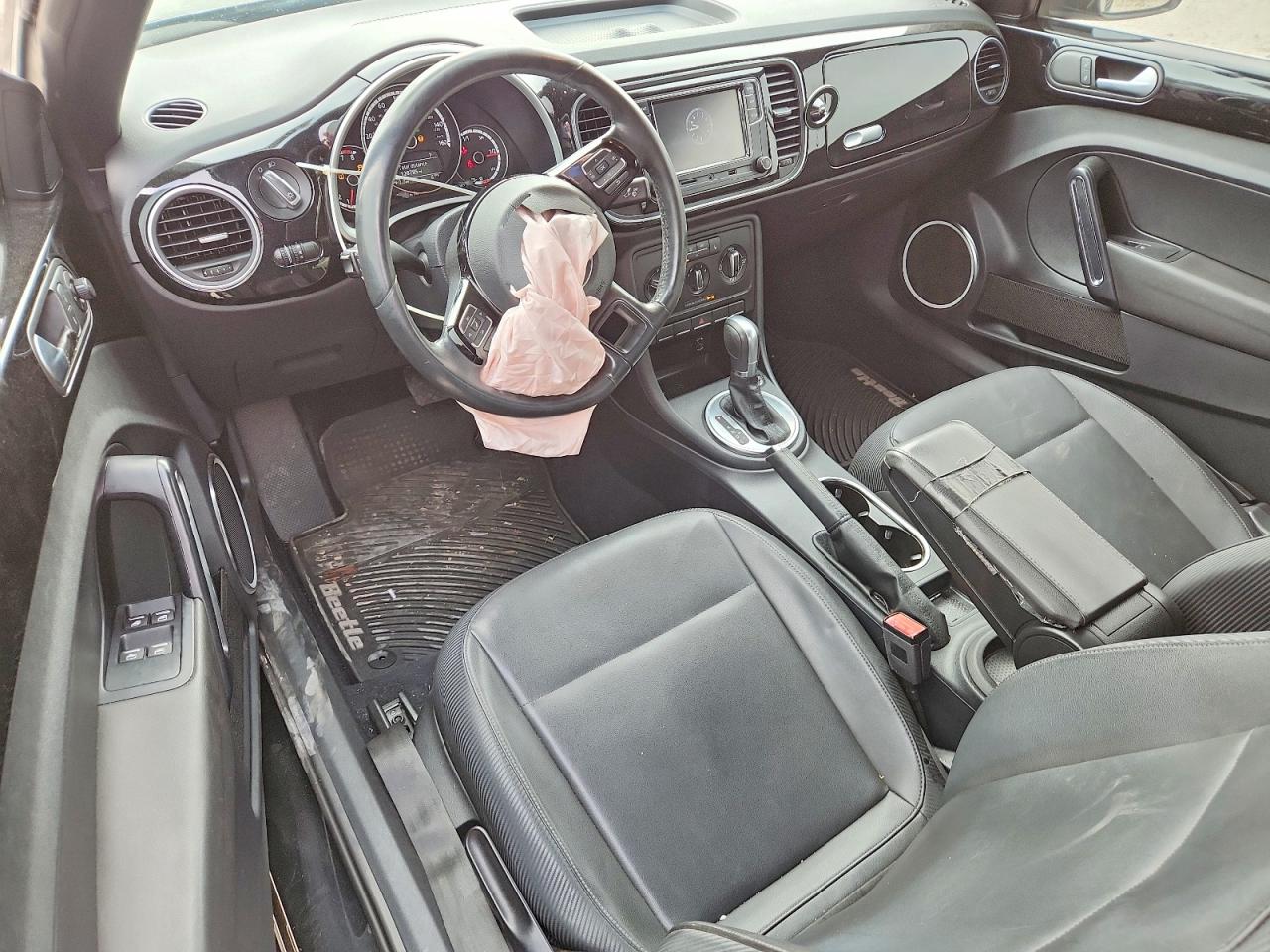 2014 Volkswagen Beetle VIN 3VW517AT1EM813269 photo 8