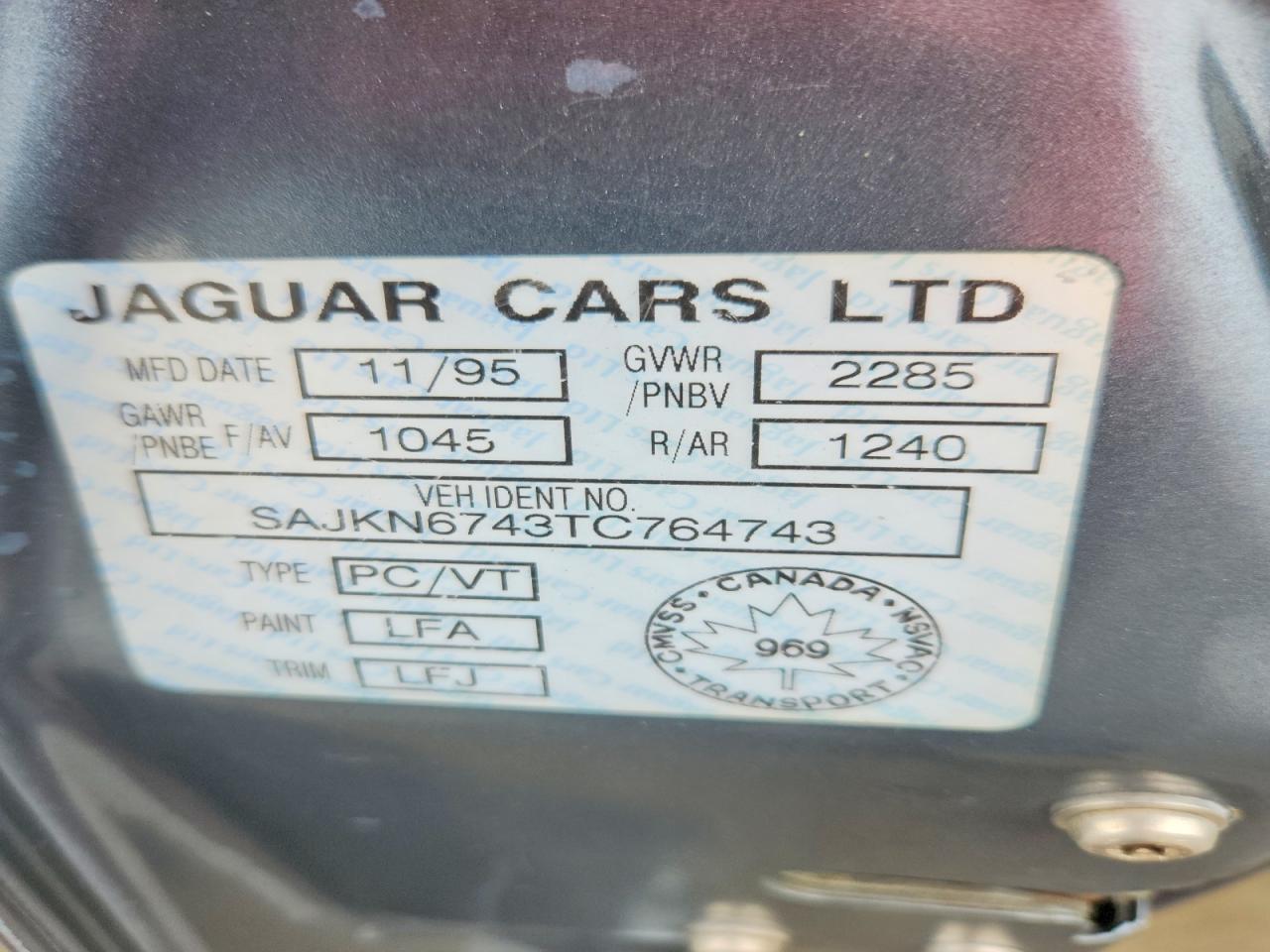 1996 Jaguar Xj VIN SAJKN6743TC764743 photo 12