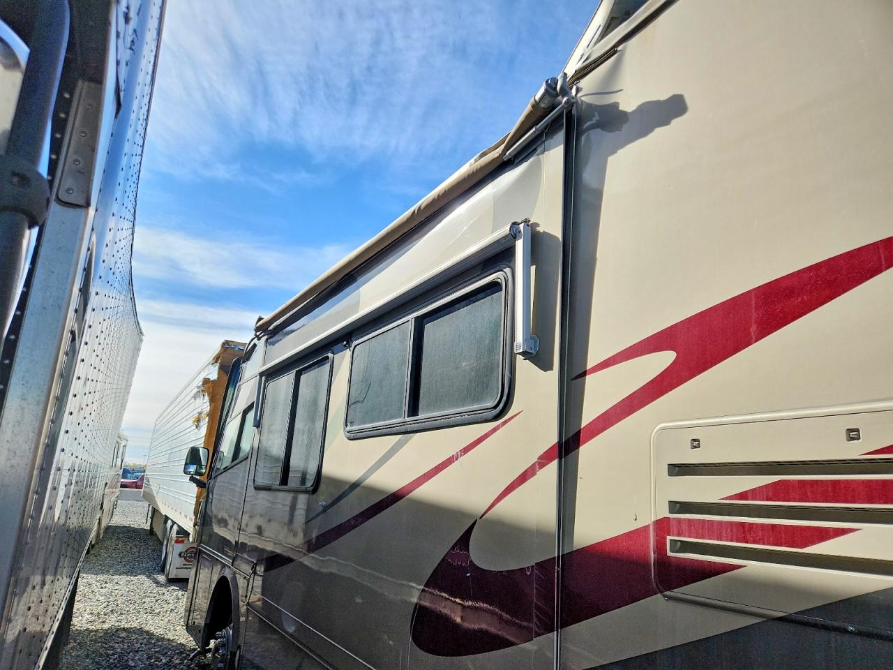 2006 FREIGLINER All other VIN 4UZAB2DC06CW98661 photo 9