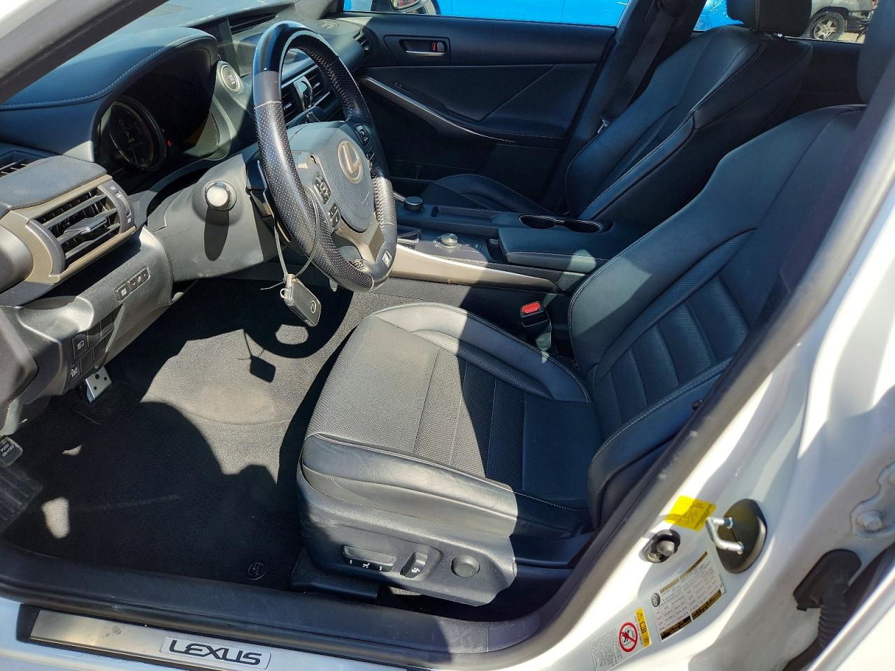 2017 Lexus Is VIN JTHCM1D26H5020690 photo 7
