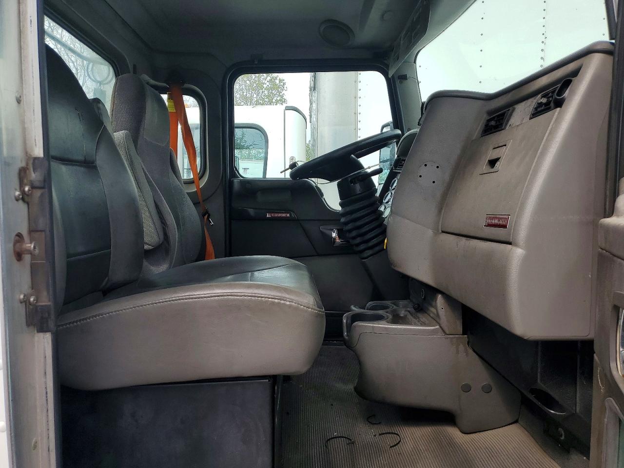 2016 KENWORTH All other VIN 2XKHAJ7X9GM462826 photo 6
