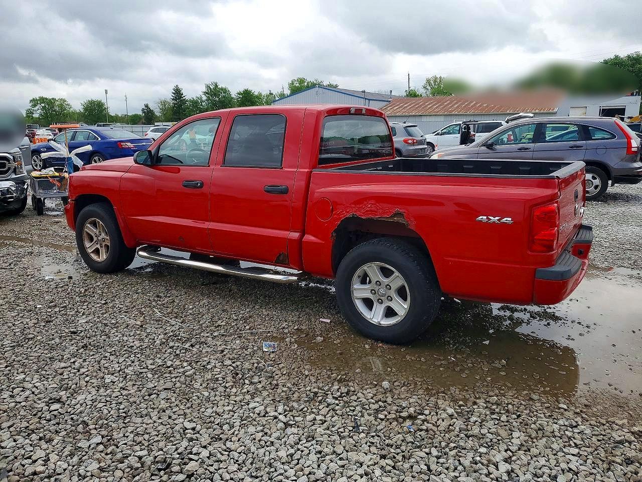 2010 Dodge Dakota VIN 1D7CW3GK1AS237063 photo 2