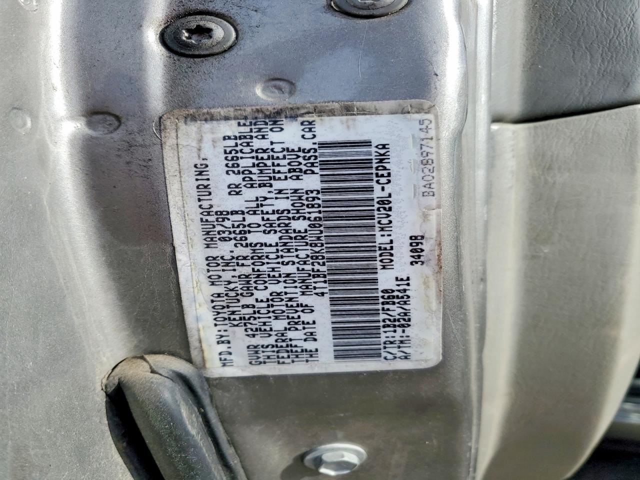 1998 Toyota Camry VIN 4T1BF28K8WU061893 photo 12