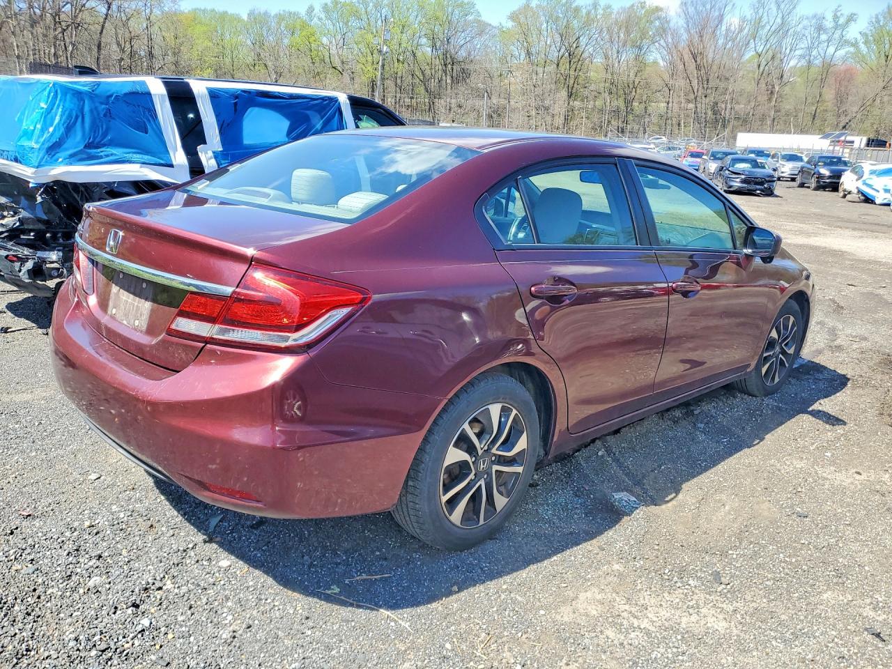 2014 Honda Civic VIN 19XFB2F85EE205471 photo 3