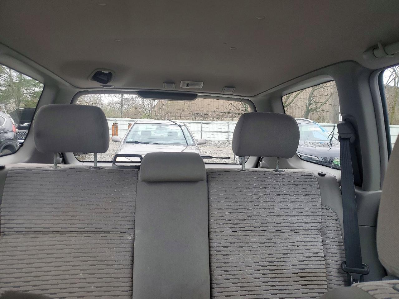 2004 Subaru Forester VIN JF1SG65664H748267 photo 10