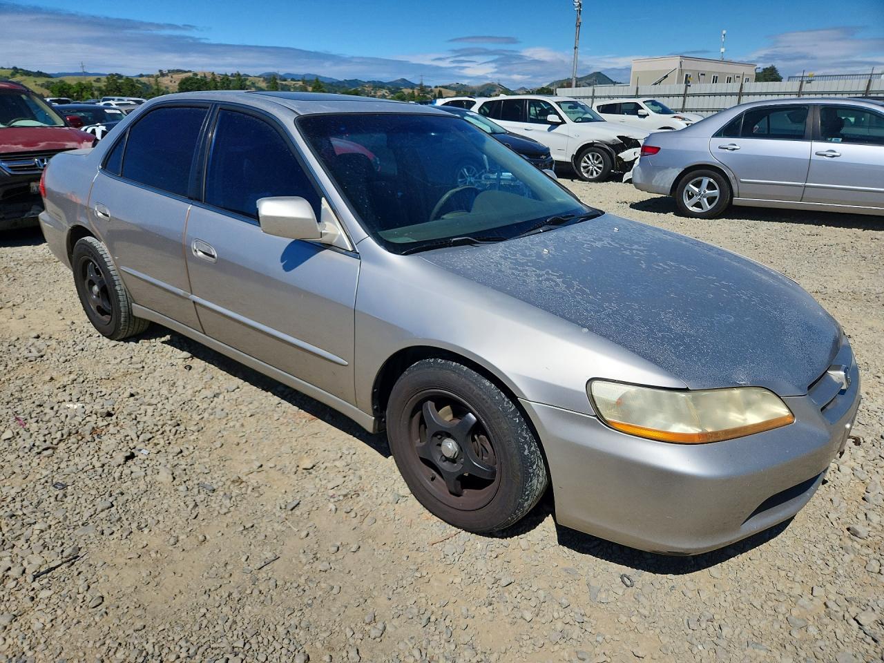 1999 HOND Accord VIN JHMCG5557XC052632 photo 4